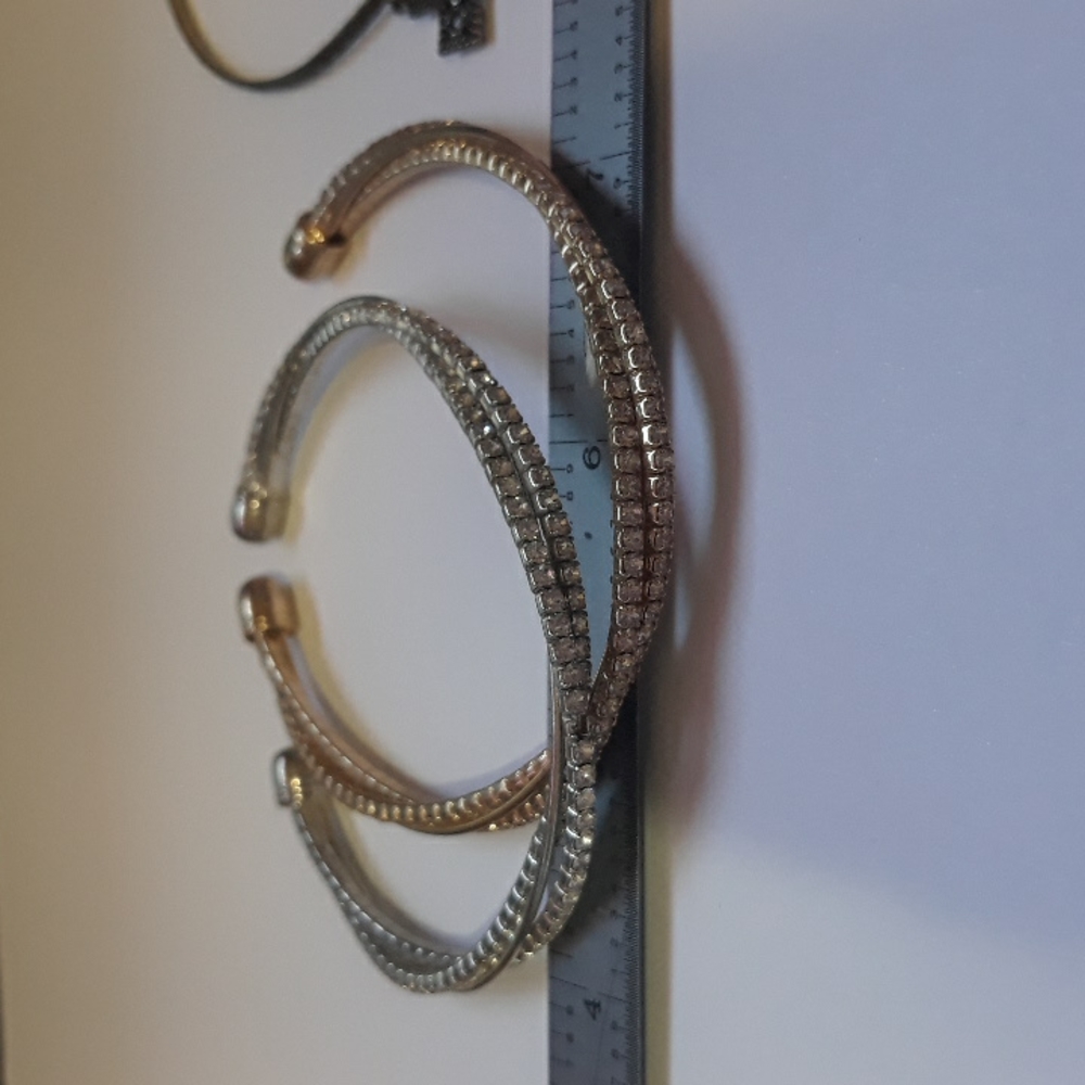 Cuff bracelet bundle - Picture 3 of 5